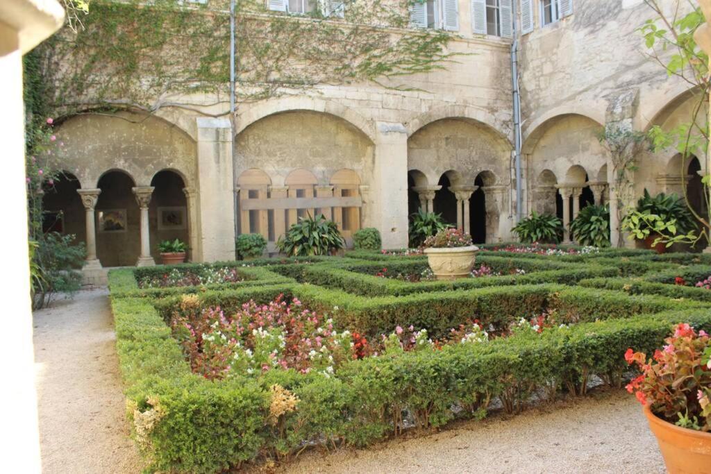 Le Mas De Lucien Entre Arles, Nimes, Avignon. بوكير المظهر الخارجي الصورة